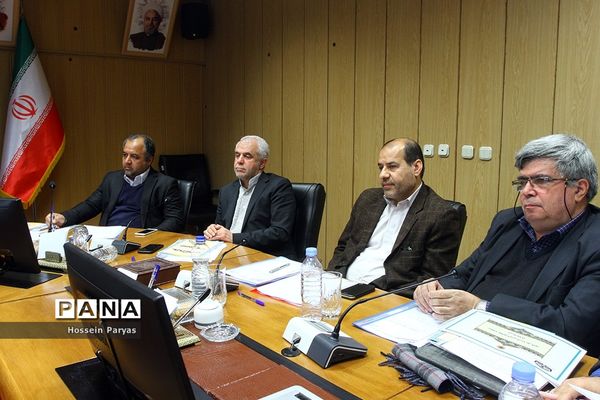 شانزدهمین نشست هیات مدیره جامعه خیرین مدرسه ساز کشور