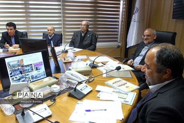 شانزدهمین نشست هیات مدیره جامعه خیرین مدرسه ساز کشور