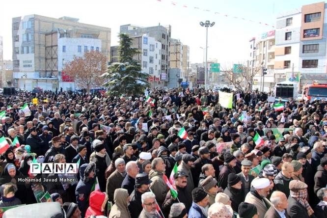 مراسم راهپیمایی 22 بهمن در شهرقدس(2)
