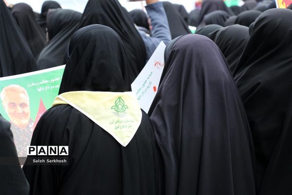 راهپیمایی یوم الله 22 بهمن ماه  در مشهد