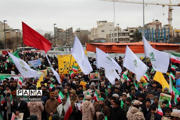 راهپیمایی یوم الله 22 بهمن ماه  در مشهد