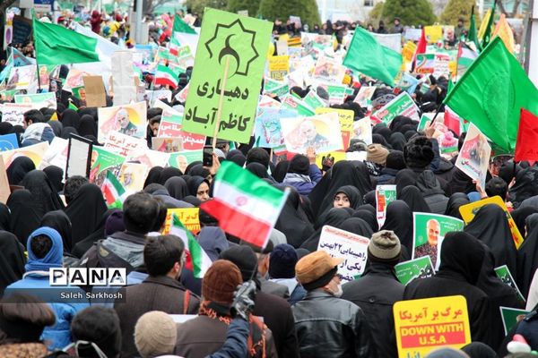 راهپیمایی یوم الله 22 بهمن ماه  در مشهد