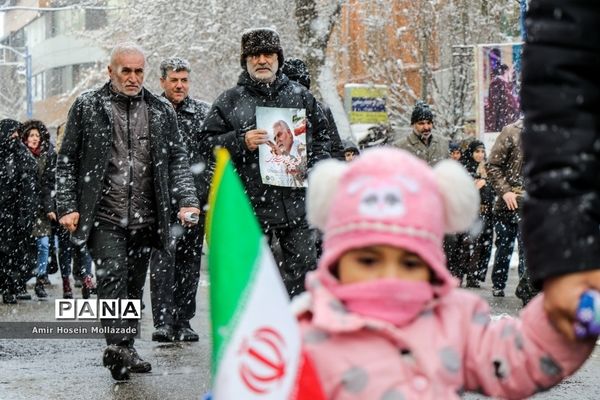 راهپیمایی باشکوه یوم الله ۲۲ بهمن در ارومیه