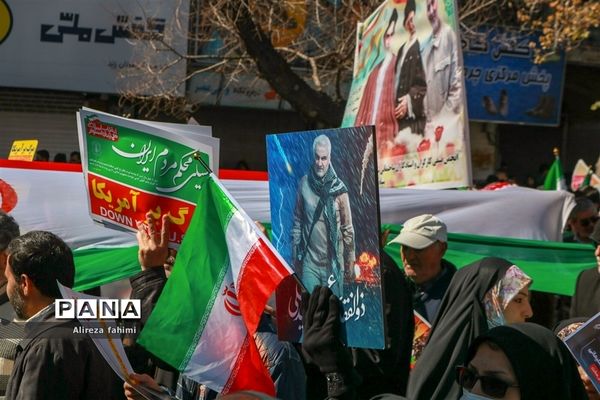 اربعین سردار شهید حاج قاسم سلیمانی همزمان با راهپیمایی چهل و یکمین سال پیروزی انقلاب اسلامی