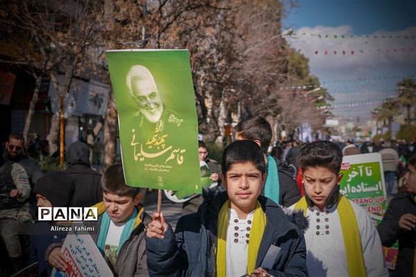 اربعین سردار شهید حاج قاسم سلیمانی همزمان با راهپیمایی چهل و یکمین سال پیروزی انقلاب اسلامی