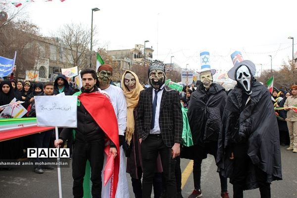 راهپیمایی 22 بهمن در مشهد