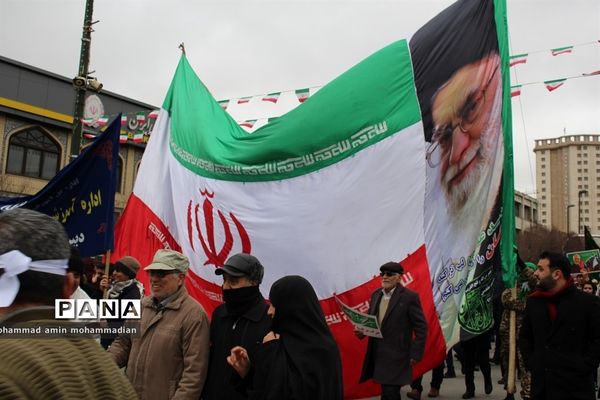 راهپیمایی 22 بهمن در مشهد