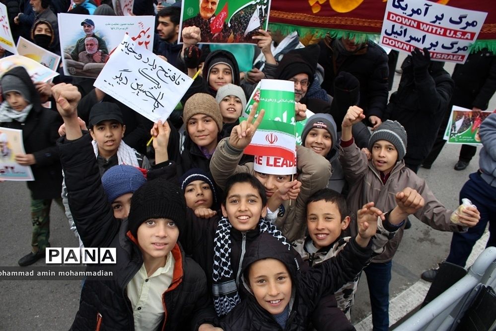 راهپیمایی 22 بهمن در مشهد