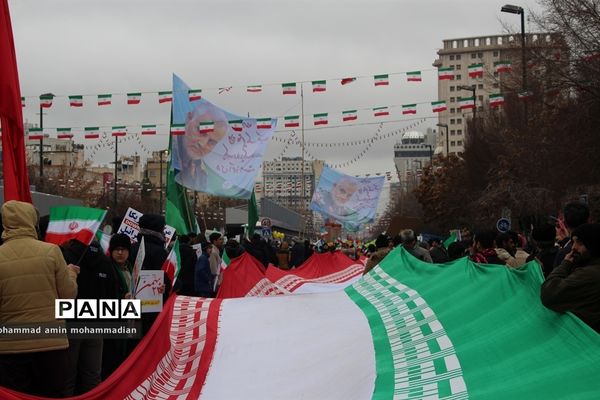 راهپیمایی 22 بهمن در مشهد