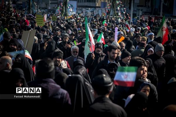راهپیمایی  یوم الله 22 بهمن در تهران