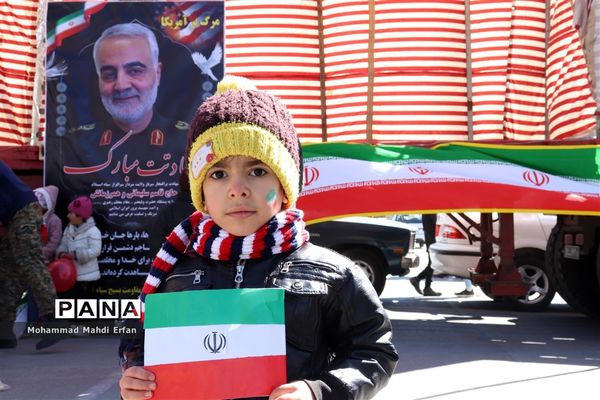 حاشیه های راهپیمایی 22 بهمن آباده