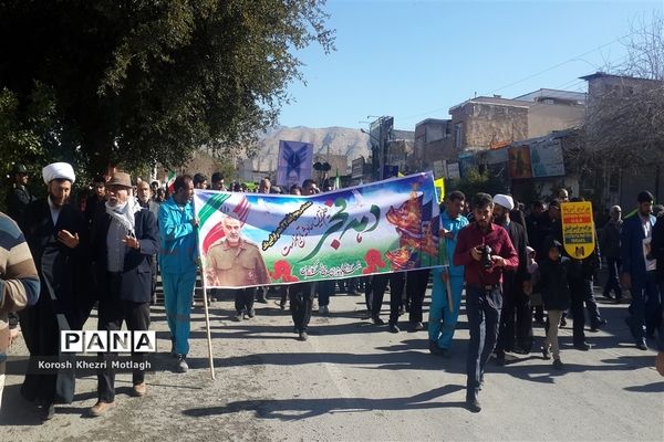 راهپیمایی 22 بهمن و اربعین شهادت حاج قاسم سلیمانی در کازرون