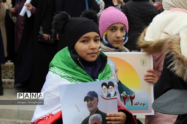 راه پیمایی 22 بهمن در تربت جام