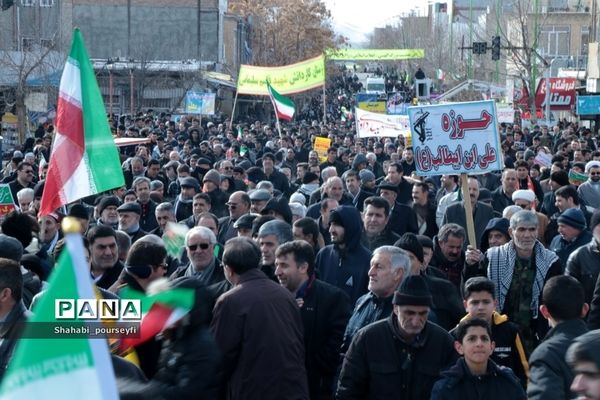 راهپیمایی 22بهمن ماه در شهرستان شاهین دژ