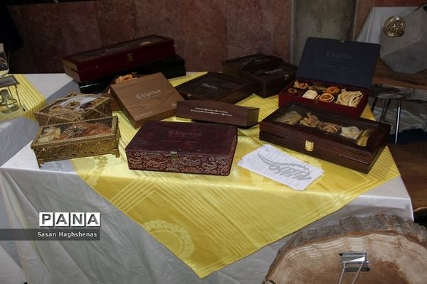 نمایشگاه کارآفرینی و تولیدات روستای حسن آباد خالصه اسلامشهر