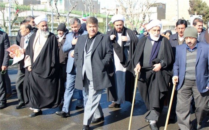 حماسه حضور پرشور مردم اسلامشهر در راهپیمایی ۲۲ بهمن
