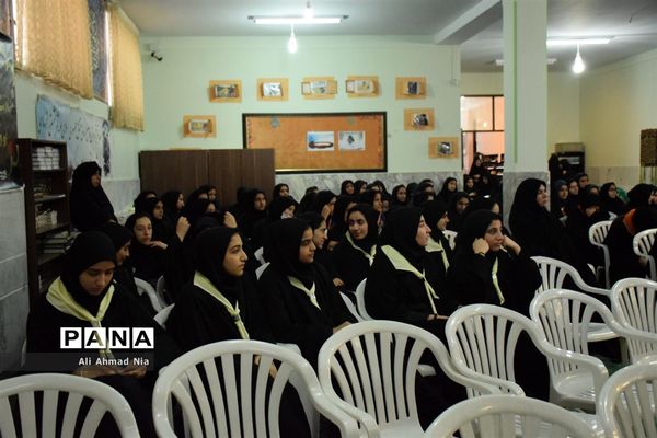 همایش یاوران انقلاب در استان قم