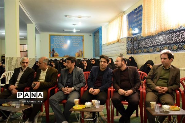همایش یاوران انقلاب در استان قم