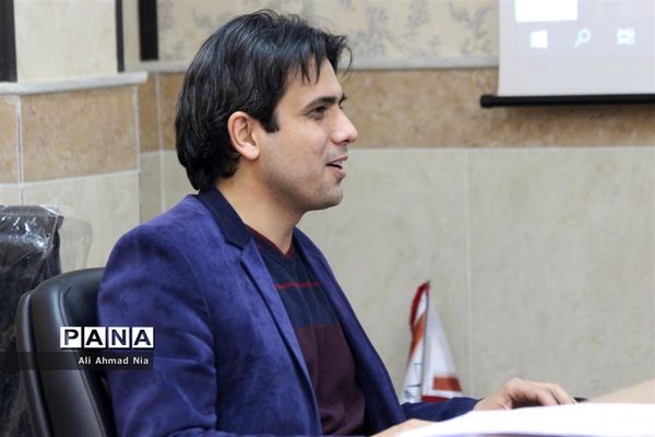 انتخابات هیأت رئیسه مجلس دانش آموزی استان قم