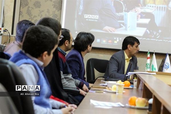 انتخابات هیأت رئیسه مجلس دانش آموزی استان قم