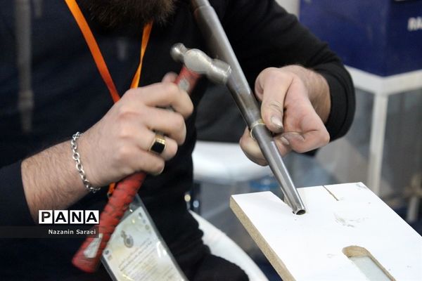 دوازدهمین دوره نمایشگاه بین المللی طلا، نقره، جواهر، ساعت و صنایع وابسته