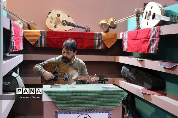 سیزدهمین دوره نمایشگاه بین المللی گردشگری و صنایع دستی تهران