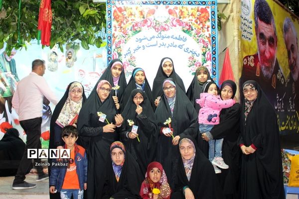 ایستگاه صلواتی در میدان امام خمینی (ره) بوشهر
