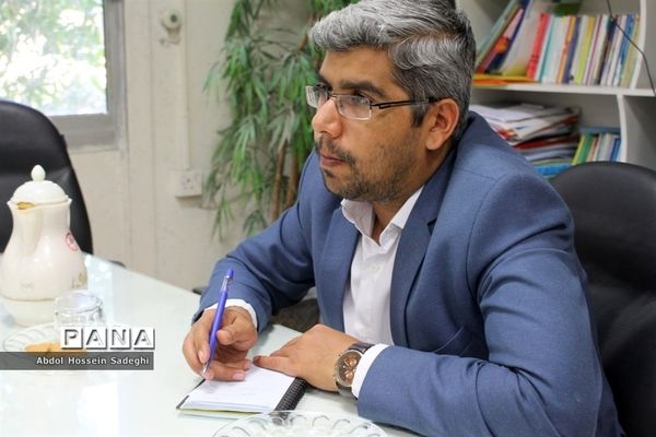 جلسه کارگروه تخصصی بزرگداشت هفته تربیت اسلامی و روز امور تربیتی استان بوشهر