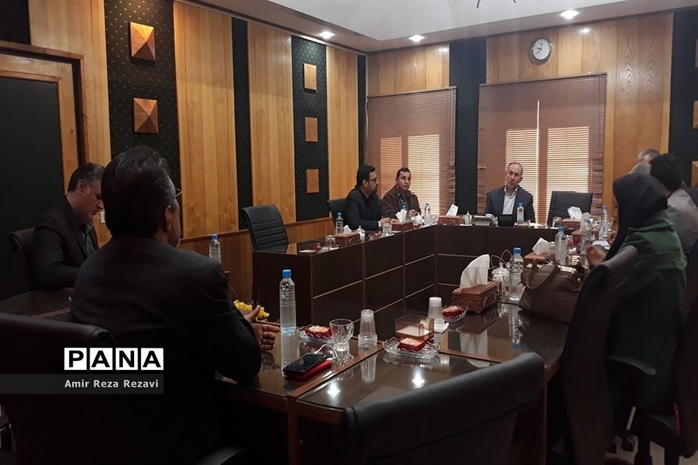 دیدار مدیران رسانه‌ها با مدیرکل صدا و سیمای مرکز خوزستان