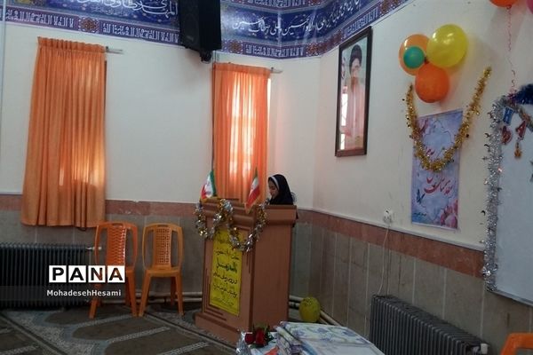 جشن ولادت حضرت زهرا(س) در دبیرستان نمونه کاشی نیلوفر