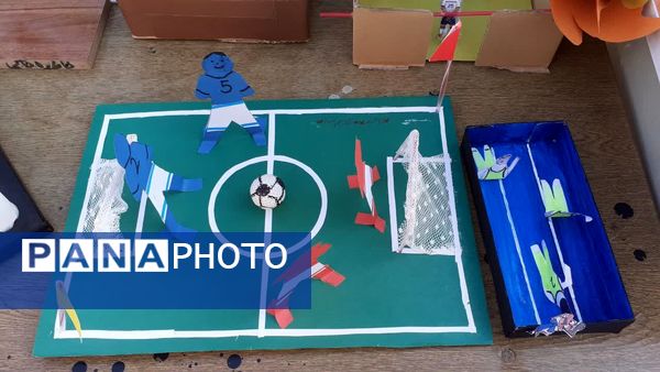 افتتاحیه نمایشگاه دست‌سازه المپیاد ورزشی درون مدرسه‌ای 