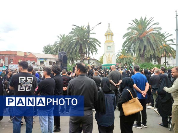 اجتماع عاشوراییان در میدان طالقانی قائمشهر