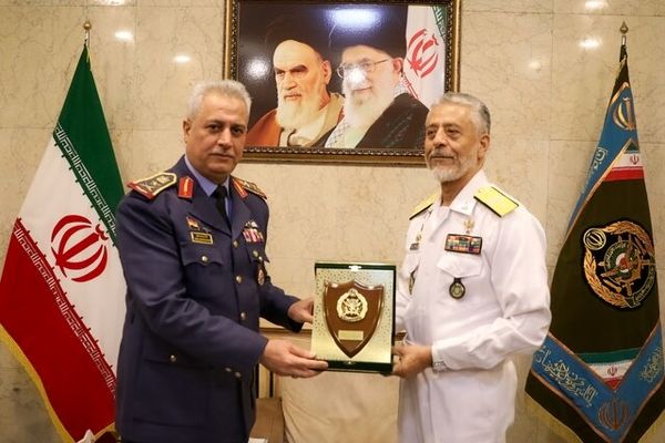 حضور رئیس دانشگاه دفاع ملی عراق در ستاد فرماندهی کل ارتش