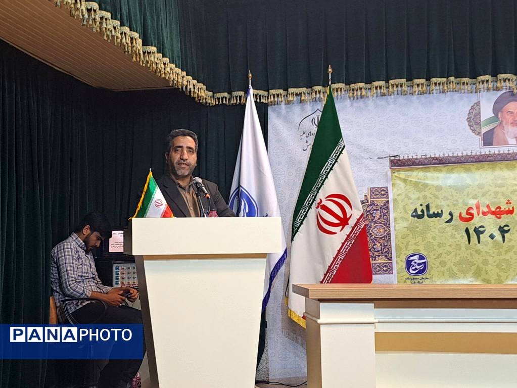 تقدیر از برگزیدگان دو رویداد رسانهای «میثاق» و «سرباز مقاومت» در قم