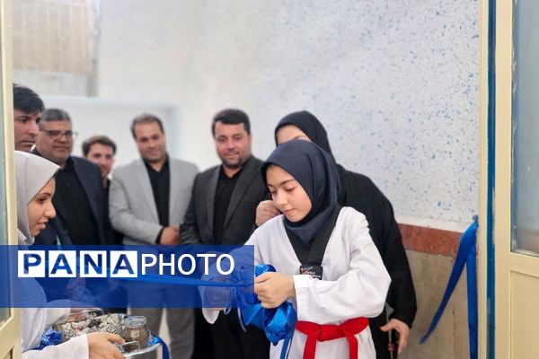 نوسازی تشک کشتی پوریای ولی و بازدید از مجتمع ورزشی شهید فرزنگان قرچک