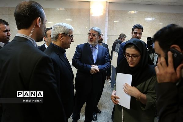 آغاز رسمی انتخابات یازدهمین دوره مجلس شورای اسلامی و اولین میان دوره پنجمین مجلس خبرگان رهبری