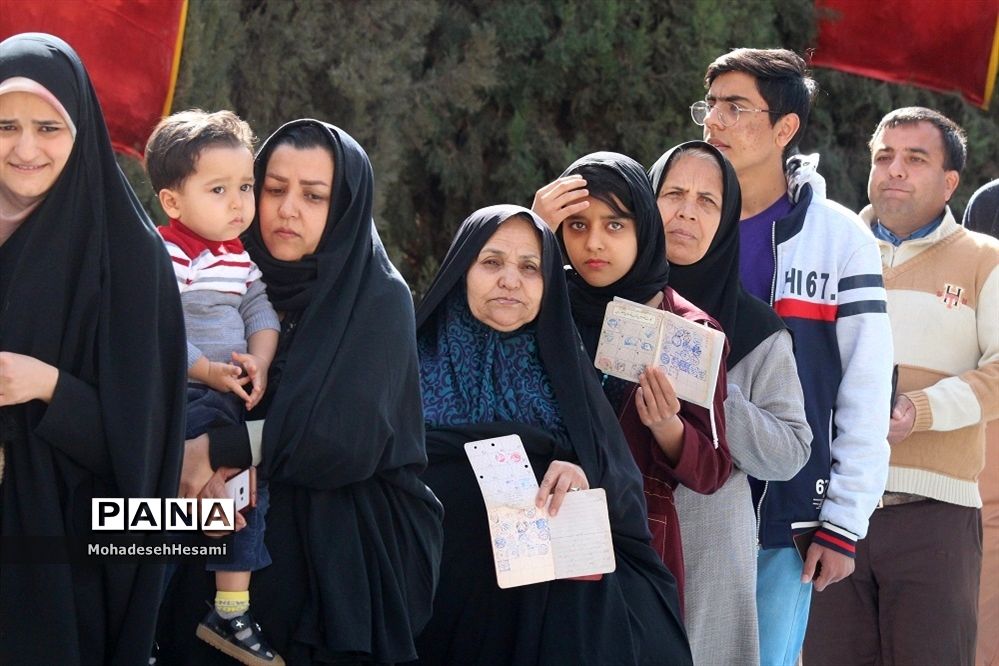 حضور با شکوه مردم شهرستان بیرجند در یازدهمین  انتخابات مجلس