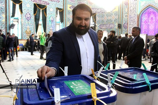 یازدهمین دوره انتخابات مجلس شورای اسلامی و میان‌دوره‌ای مجلس خبرگان رهبری
