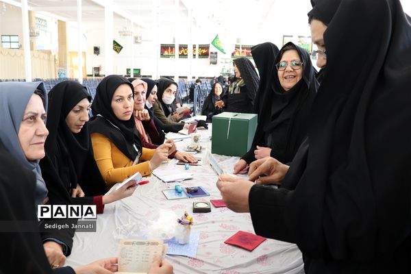 حضور پرشور مردم آباده در انتخابات مجلس شورای اسلامی