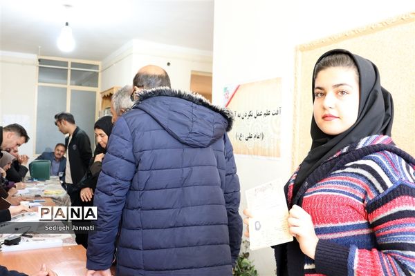 حضور پرشور مردم آباده در انتخابات مجلس شورای اسلامی