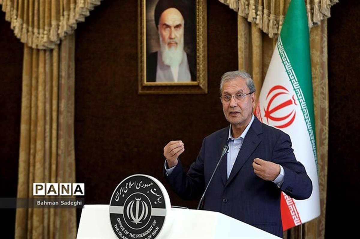 سخنگوی دولت: جلسه ستاد ملی مبارزه با کرونا فردا به ریاست روحانی برگزار می‌شود