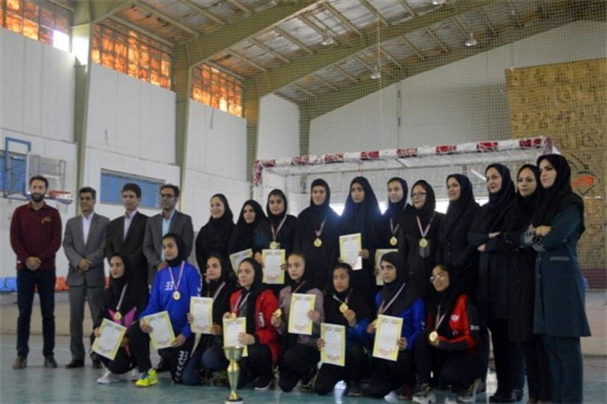 مسابقات قهرمانی هندبال دانش آموزان دختر استان بوشهر برگزار شد