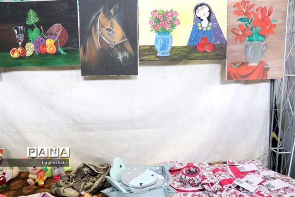 برپائی نمایشگاه توانمندی های اعضای کانون های فرهنگی و تربیتی در یزد