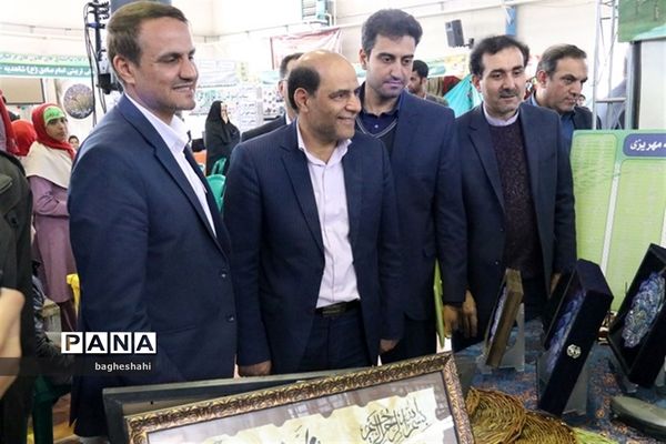برپائی نمایشگاه توانمندی های اعضای کانون های فرهنگی و تربیتی در یزد