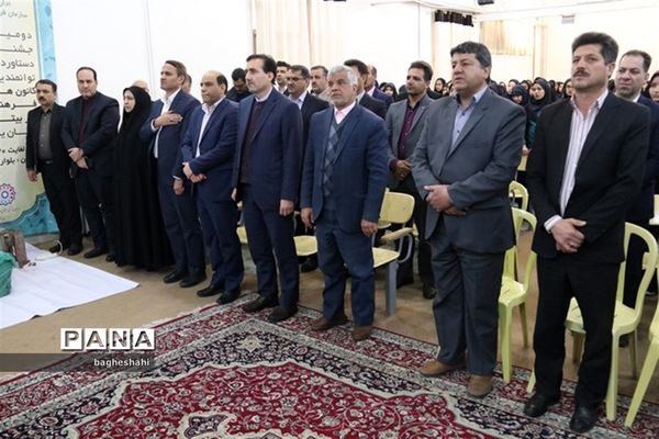برپائی نمایشگاه توانمندی های اعضای کانون های فرهنگی و تربیتی در یزد