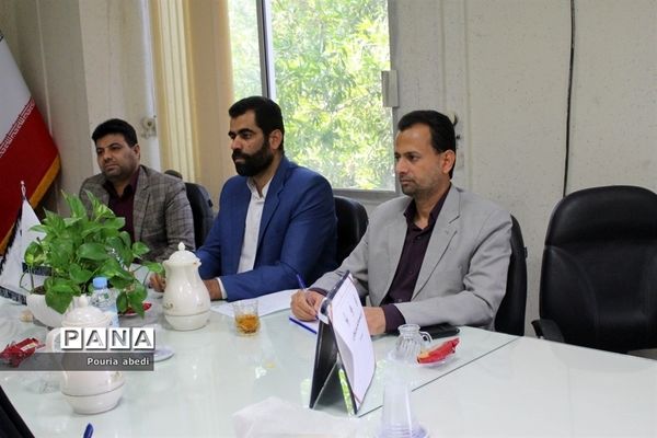 جلسه ستاد استانی جشن نیکو کاری در اداره‌کل آموزش و پرورش استان بوشهر