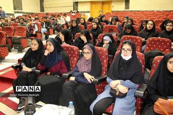 کارگاه توجیهی آموزشی دانشجویان دانشگاه فرهنگیان استان بوشهر