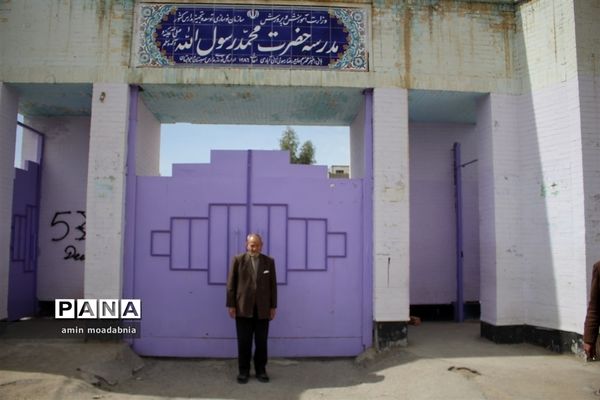 جشن درون مدرسه‌ای به مناسبت بیست و دومین جشنواره خیرین مدرسه ساز سیستان و بلوچستان