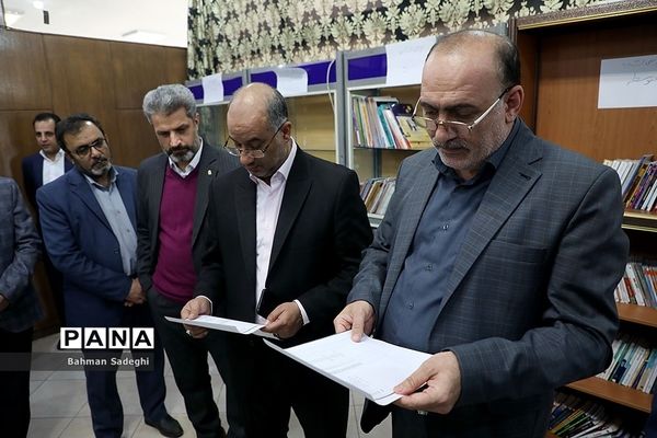 بازدید مدیرکل فرهنگی هنری اردوها و فضاهای پرورشی  از دبیرخانه پرسش مهر ۲۰ ریاست جمهوری