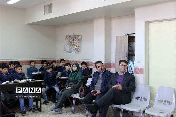 طرح سمینار علمی دانش آموزان مقطع ابتدایی آموزش و پرورش اسلامشهر